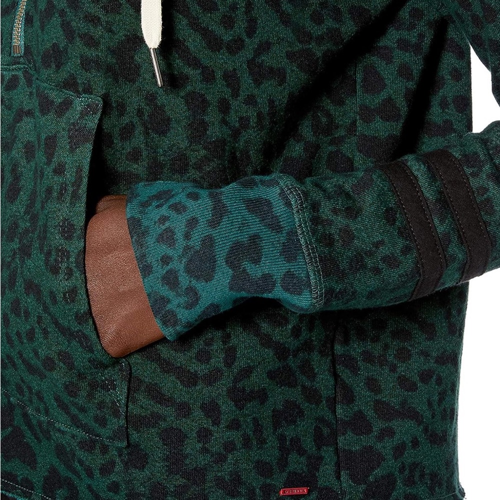 Women’s n:Philanthropy Sweatsuit - Picture 4 of 16